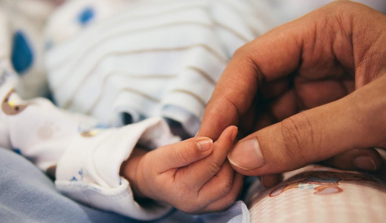 In Italia non si fanno più figli | Gli ultimi dati Istat confermano il trend degli anni precedenti: anche questo 2025 in negativo