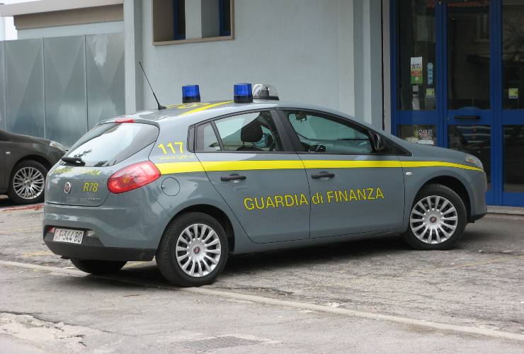 Pattuglia Guardia di Finanza