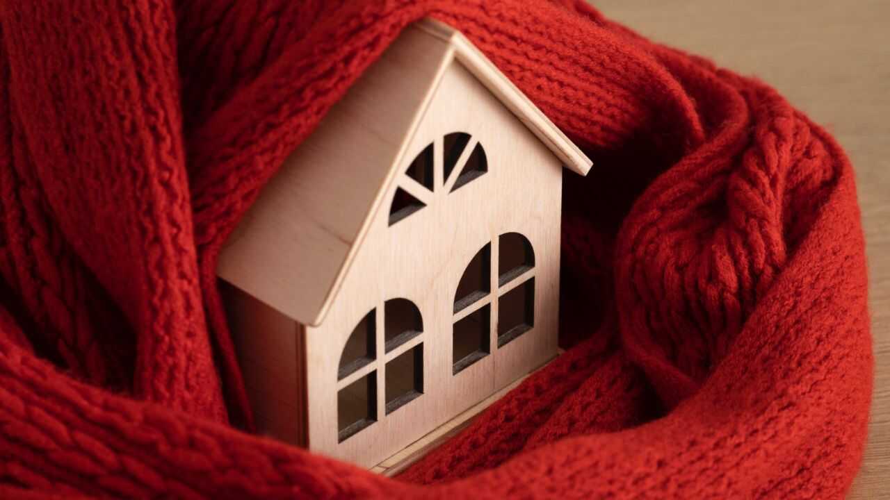 casa calda - freepik - thebottomup.it